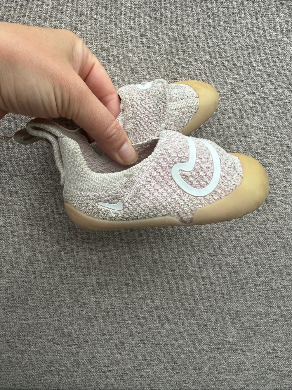 Nike Kids Slip-On Sneakers in Light Pink and Tan - Picture 3 of 6